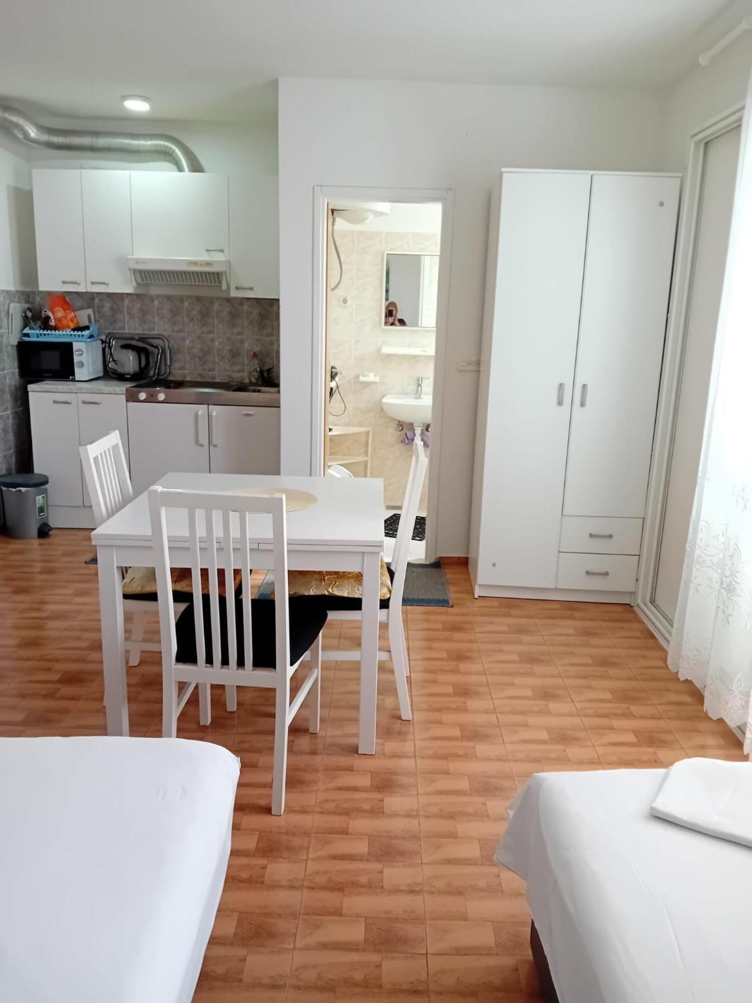 Guest house Butkovic