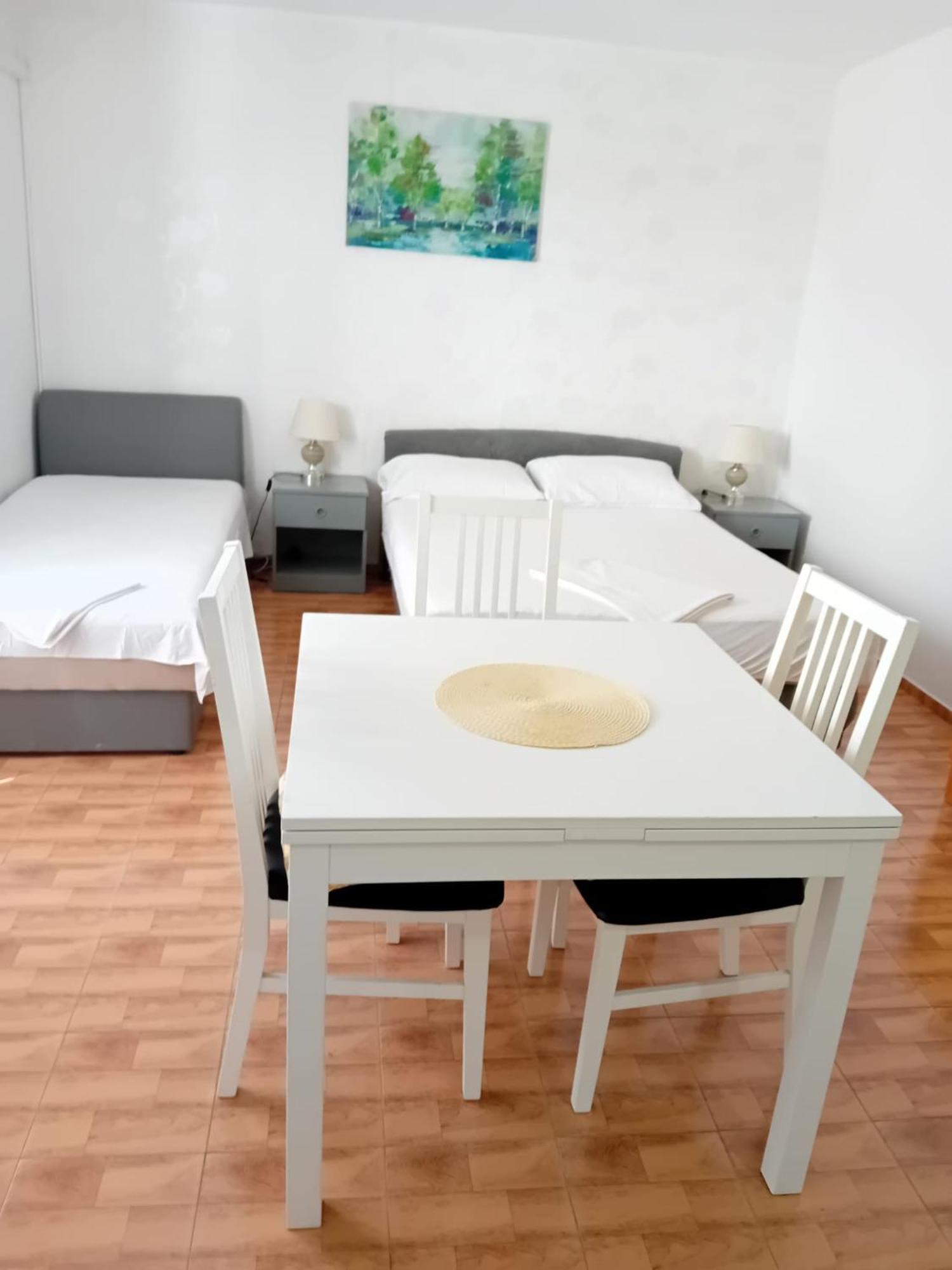 Guest house Butkovic 3*